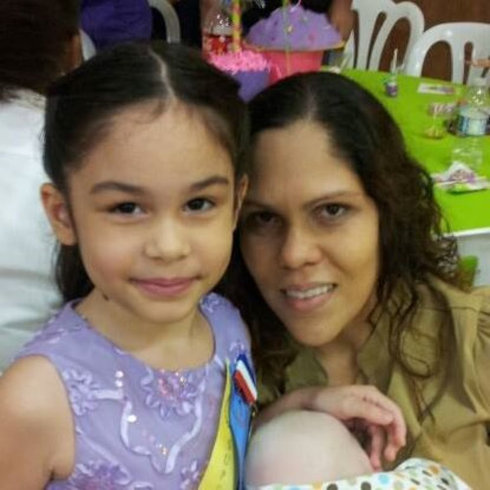 Meet your Posher, Saray